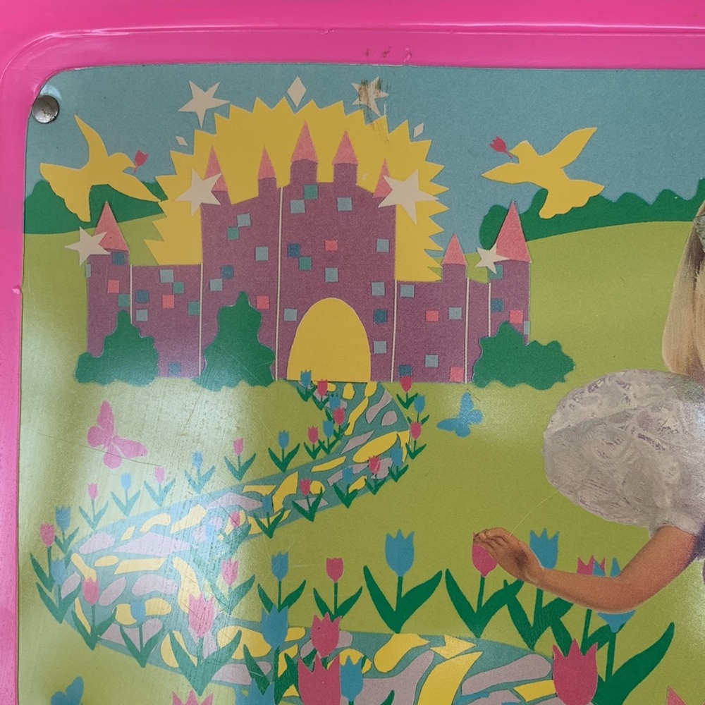 Barbie Case - Picture 5 of 11